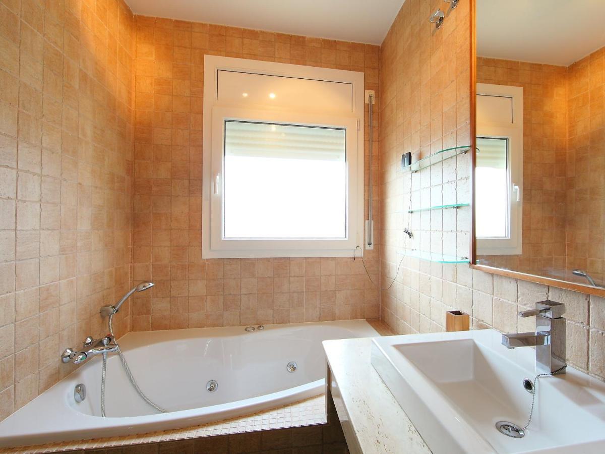 Holiday Home Dirk By Interhome L'Ampolla Zewnętrze zdjęcie